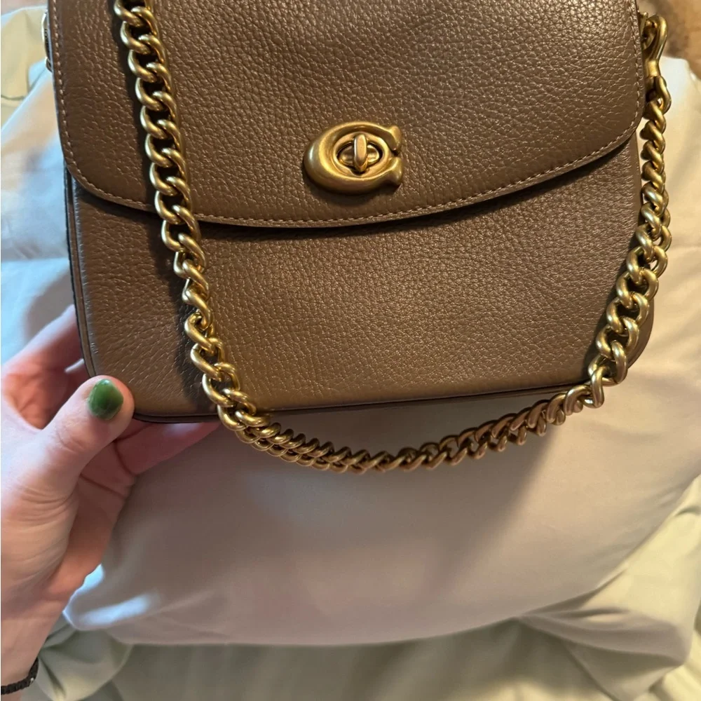 Coach Cassie 19 Pebbled Leather Turnlock Bag in Dark Stone - Picture 1 of 12